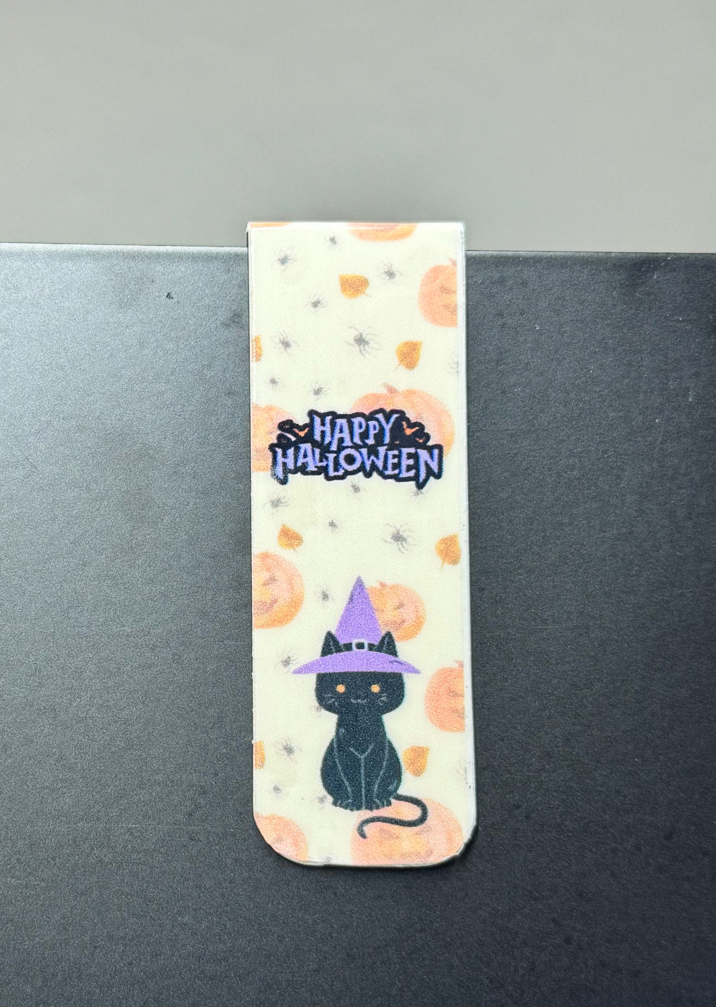 Scary Cat Magnetic Bookmark_7H