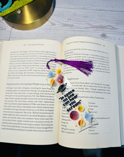 Out-of-This-World Sci-Fi Bookmark: Read Beyond the Stars